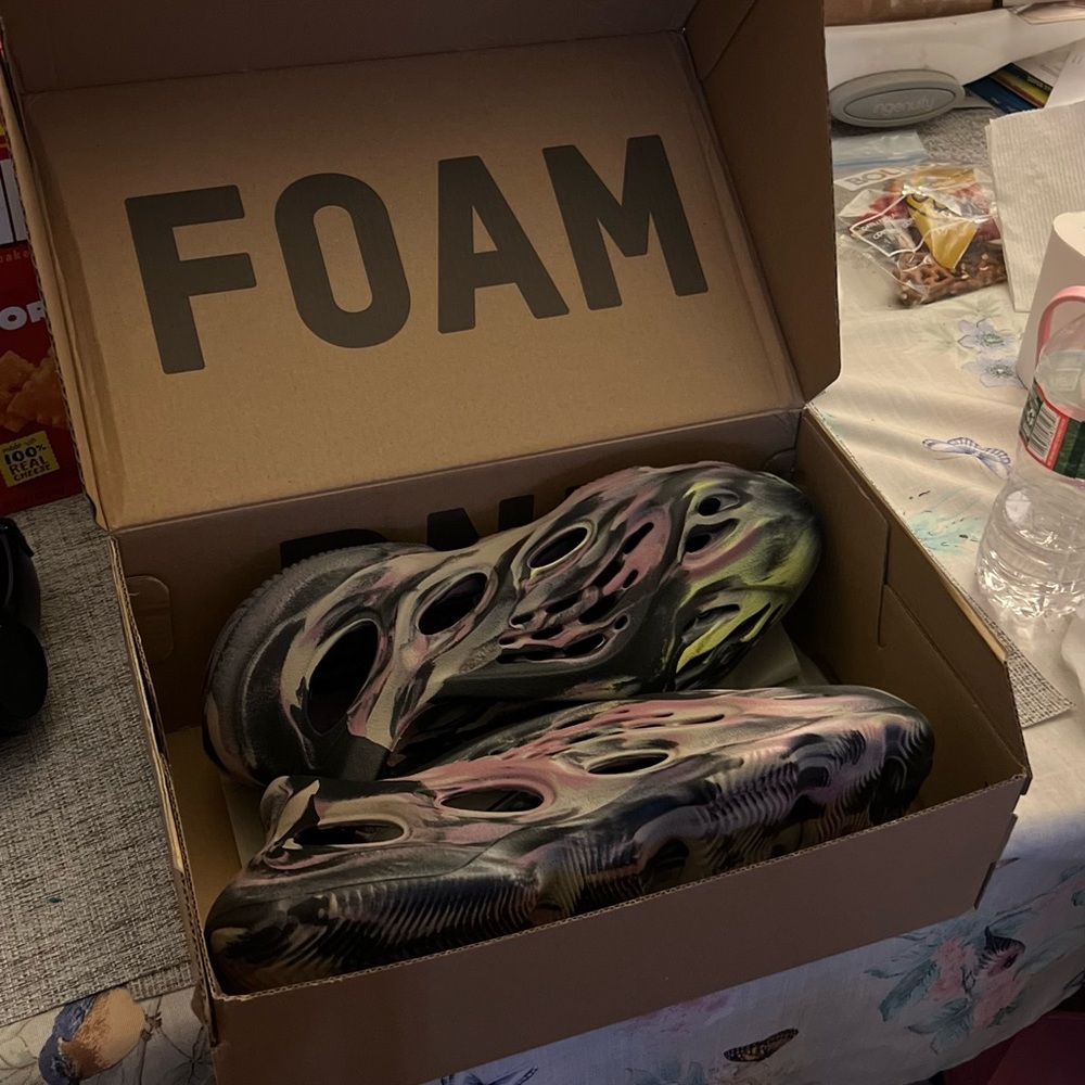 Yeezy foam runners